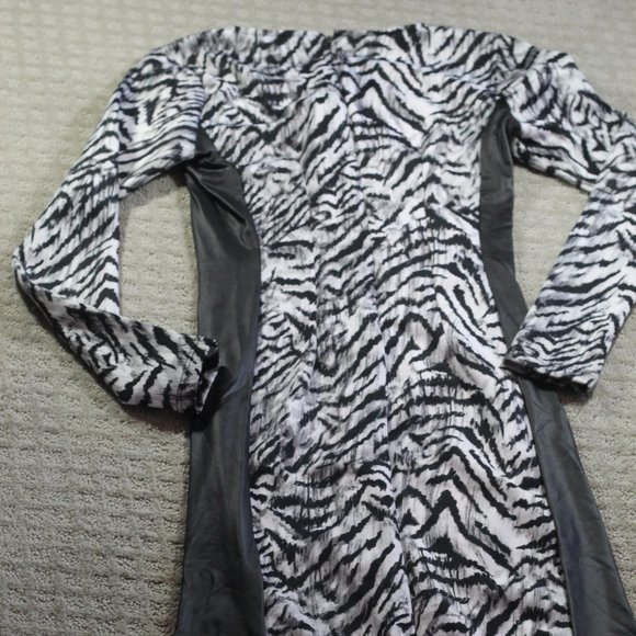 Kardashian Kollection Size Small Black and Grey Bodycon Dress - Picture 2 of 6
